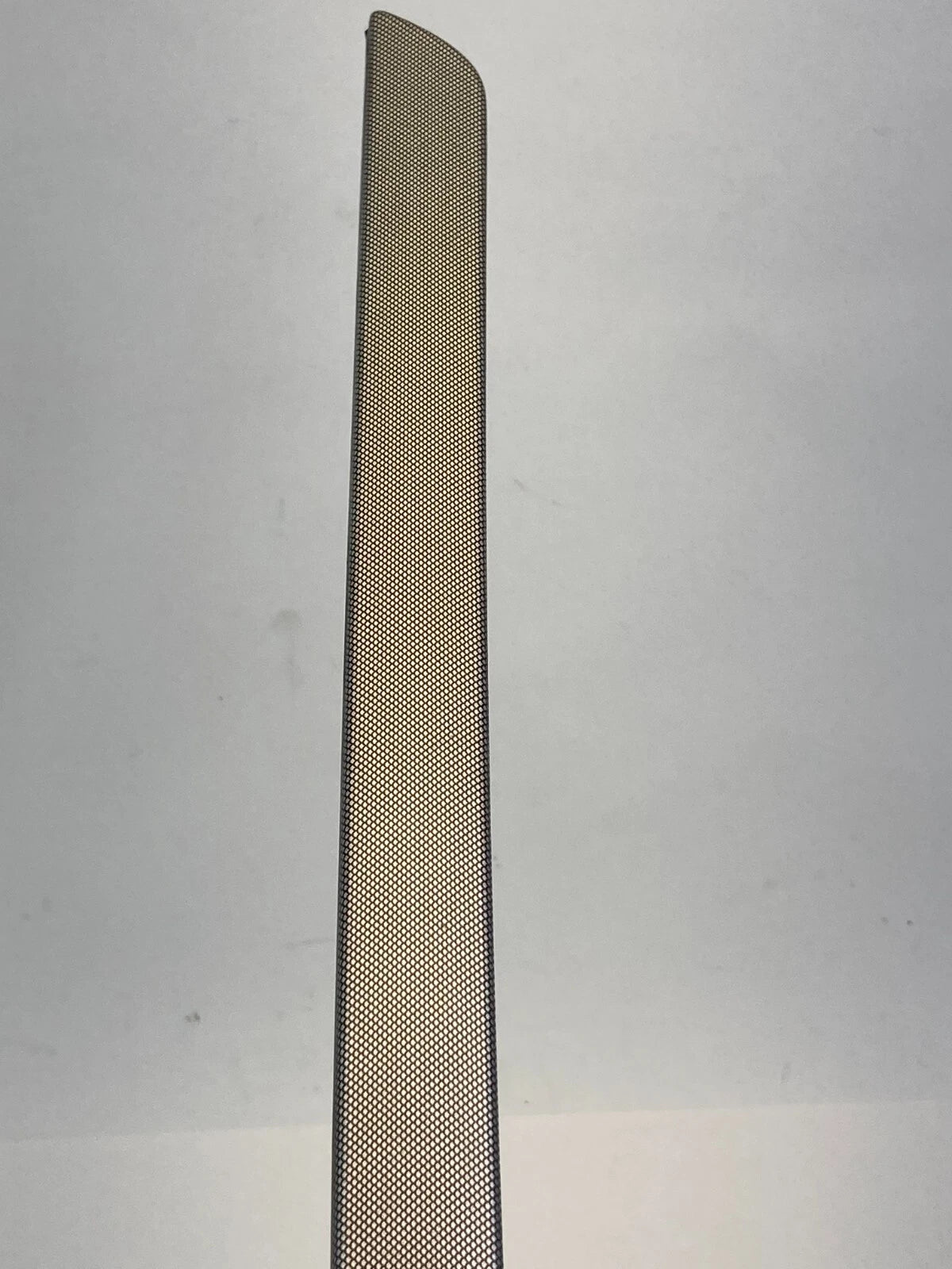 2010 10 VW VOLKSWAGEN PASSAT REAR LEFT DOOR MOLDING BEZEL TRIM COVER 1K4-867-449