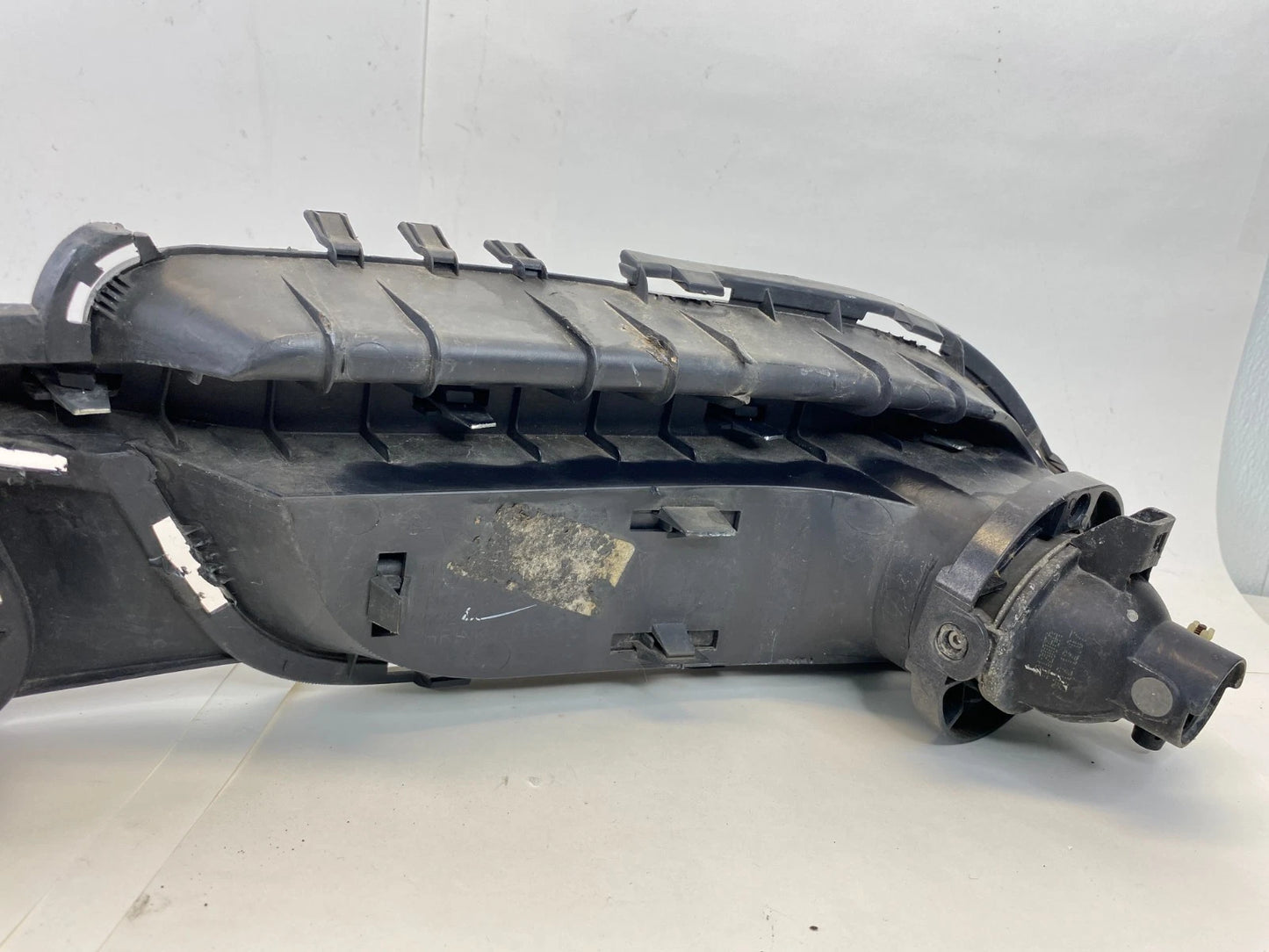 2011-2016 CHRYSLER TOWN & COUNTRY FRONT BUMPER LOWER GRILL GRILLE W/ FOG LIGHT