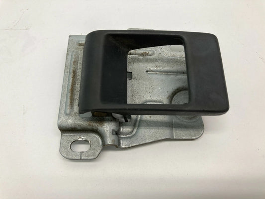 1994-1999 LAND ROVER DISCOVERY INTERIOR INNER TRUNK DOOR HANDLE ASSEMBLY OEM