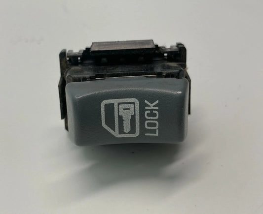 1992 1993 1994 1995 PONTIAC BONNEVILLE POWER DOOR LOCK CONTROL SWITCH BUTTON OEM