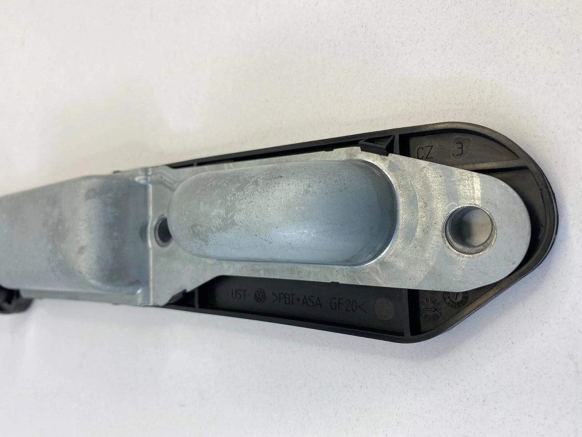 2007-2010 VOLKSWAGEN PASSAT SEDAN REAR TAILGATE LICENSE PLATE LIGHT LAMP OEM