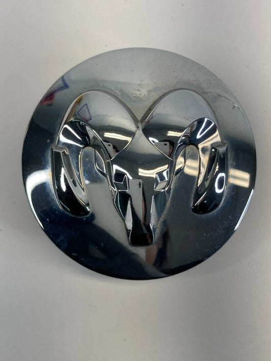 2009-2011 DODGE JOURNEY WHEEL HUBCAP CENTER CAP HUB CAP COVER 52110398AA OEM