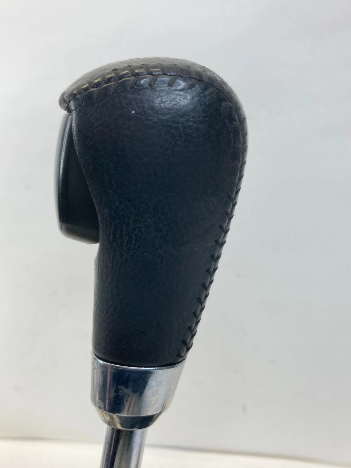 2009-2014 NISSAN MAXIMA AUTOMATIC FLOOR GEAR SHIFTER LEVER HANDLE ASSEMBLY OEM