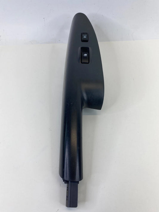 06-09 HYUNDAI TUCSON FR RH PASSENGER WINDOW DOOR SWITCH W/ BEZEL 93575-2E000 OEM