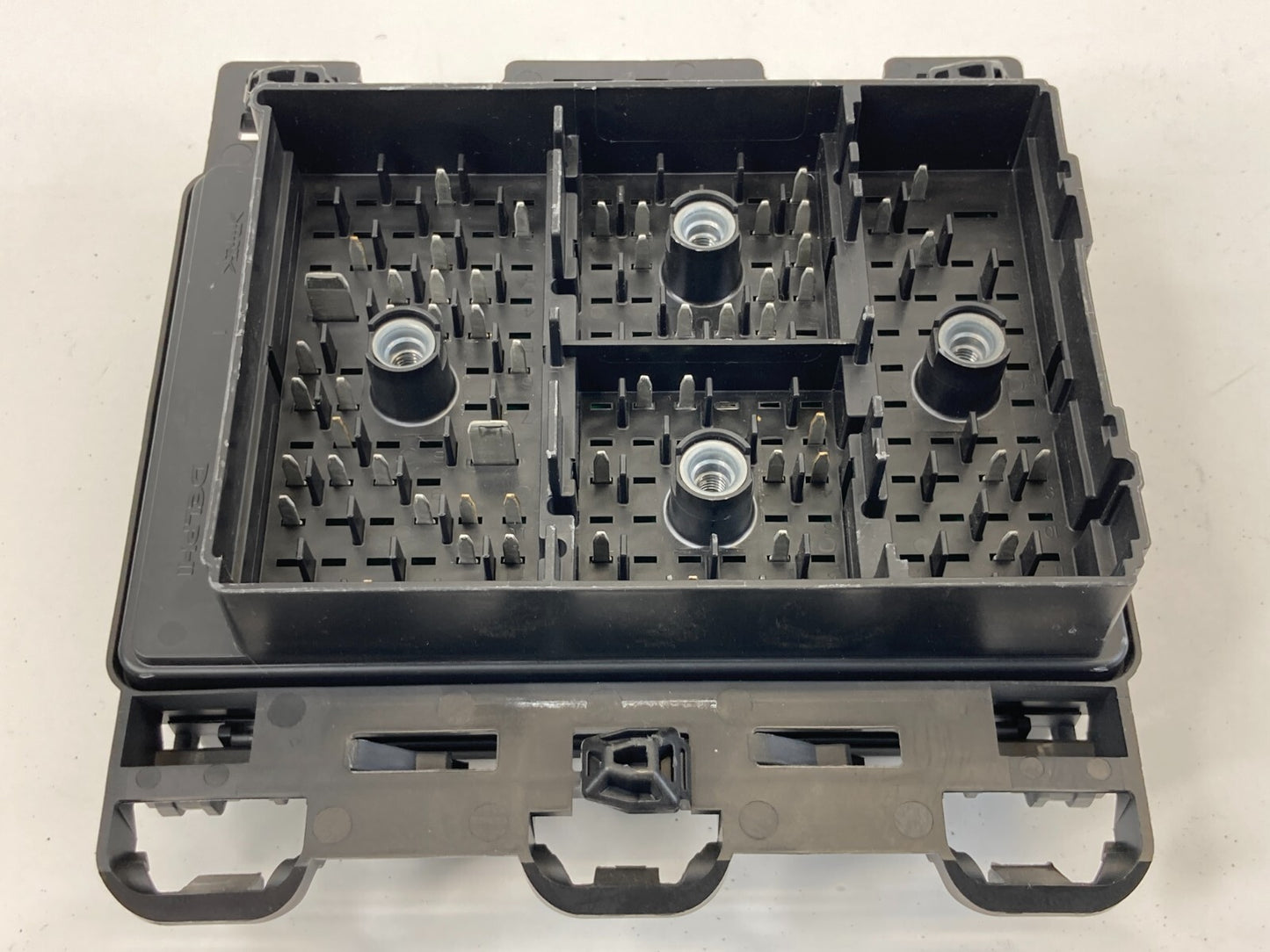 2007 2008 Pontiac G6 2.4L Interior Trunk Fuse Relay Box Compartment 15291747 OEM