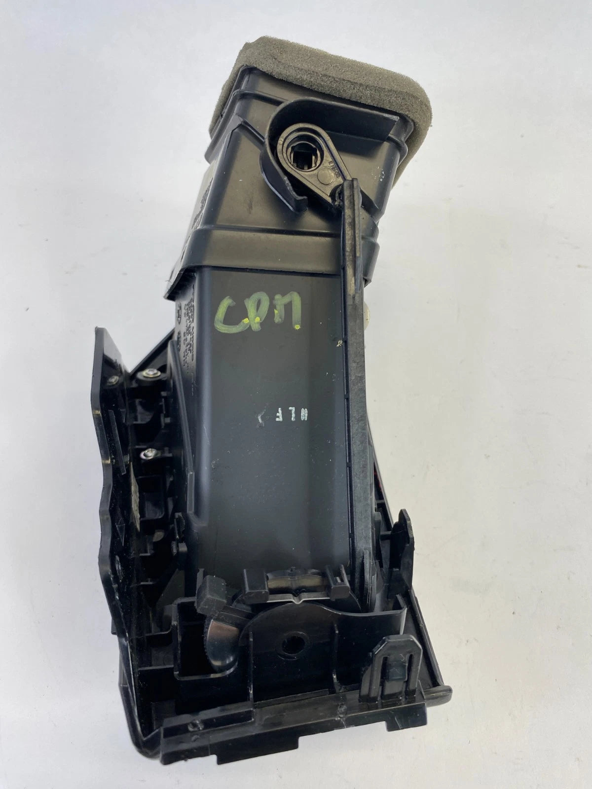 2011-2014 HYUNDAI SONATA DASH RIGHT SIDE A/C AIR VENT OUTER GRILLE OEM 3S9749000