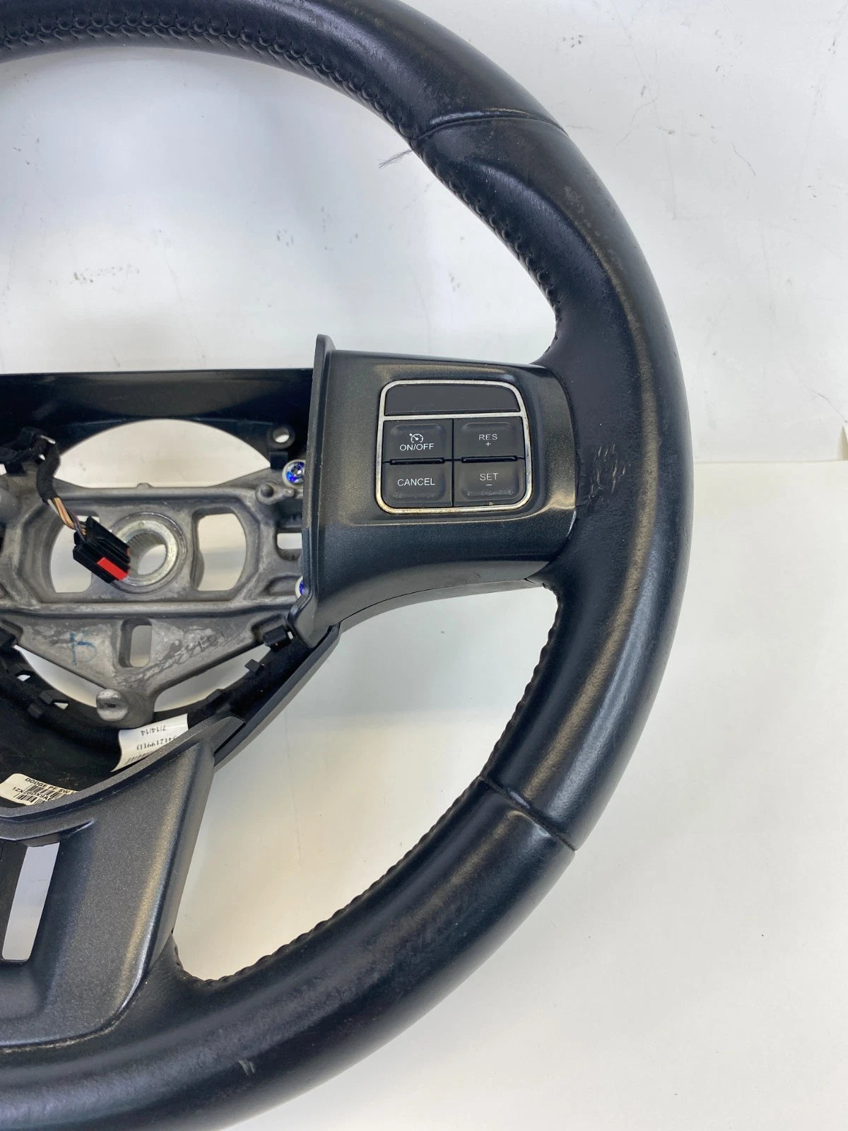 2013-2016 DODGE DART STEERING WHEEL WITH CRUISE AUDIO CONTROL BUTTONS 1ZX28DX9AE