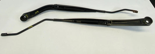 2011-2016 CHEVROLET CRUZE FRONT LEFT AND RIGHT WIPER ARM PAIR SET OEM