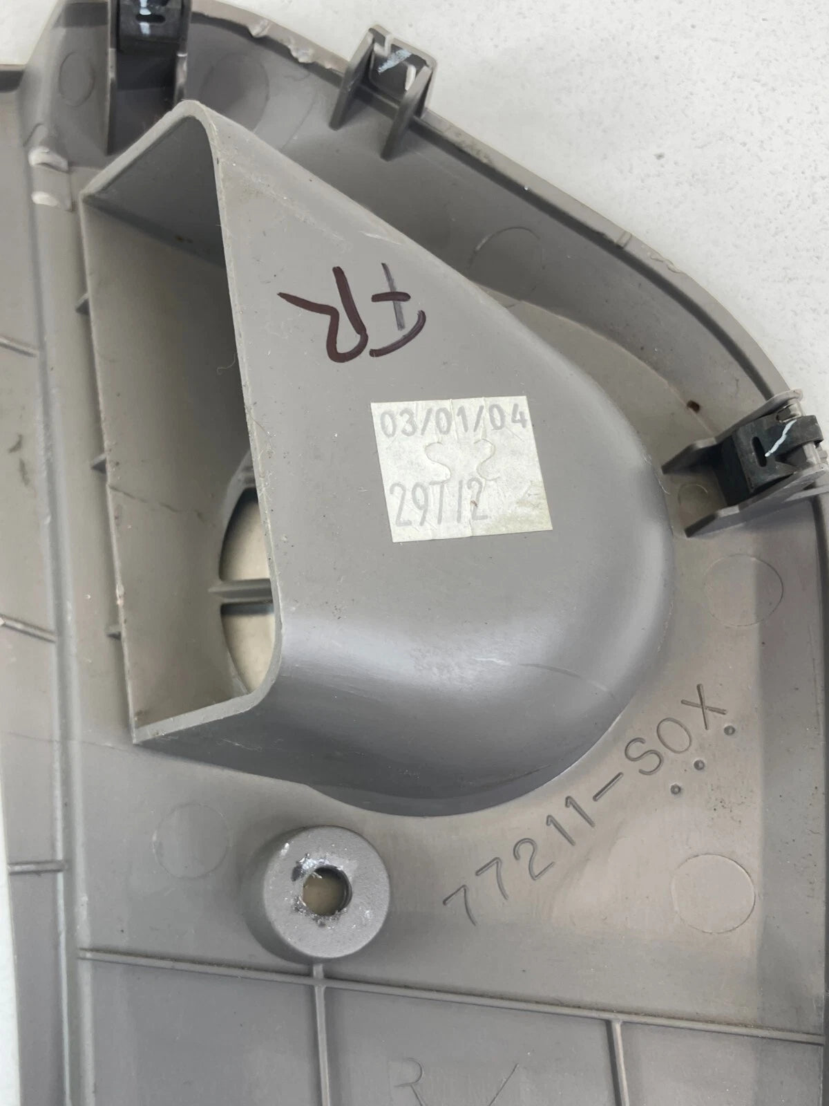 1999-2004 HONDA ODYSSEY RIGHT SIDE DASH END CAP COVER BEZEL TRIM 77211-S0X OEM
