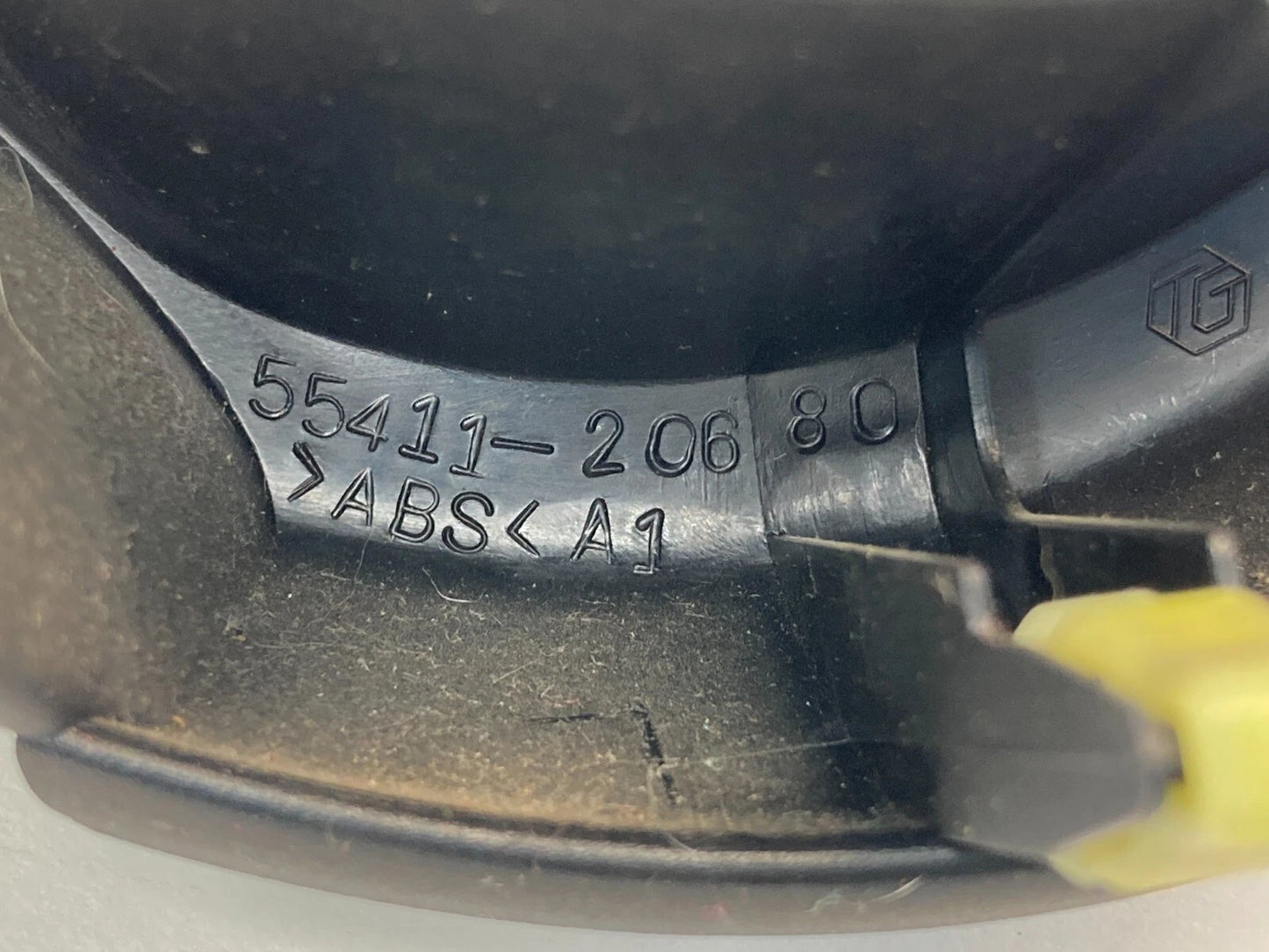 2000-2005 TOYOTA CELICA SPEEDOMETER INSTRUMENT CLUSTER BEZEL TRIM 55411-20680