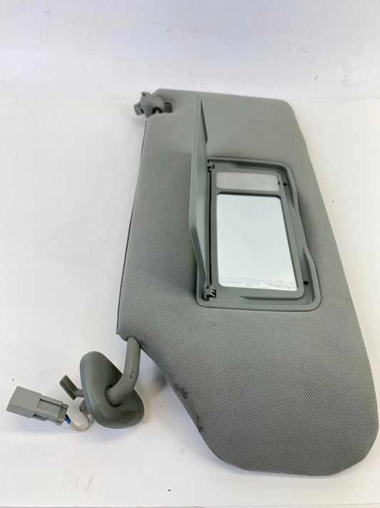 2005-2010 HONDA ODYSSEY LEFT DRIVER SIDE SUNVISOR SUN VISOR SHADE W/ LIGHT OEM