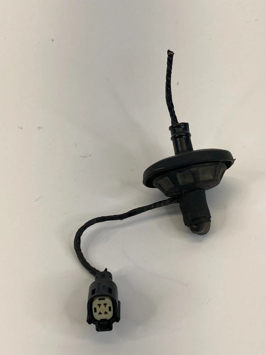 2013-2016 FORD ESCAPE REAR RIGHT OUTER TAILLIGHT LAMP WIRING HARNESS PIGTAIL OEM