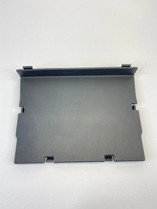 06-10 MERCEDES-BENZ DASH RIGHT GLOVE BOX MOUNT BRACKET COVER TRIM A2516890508