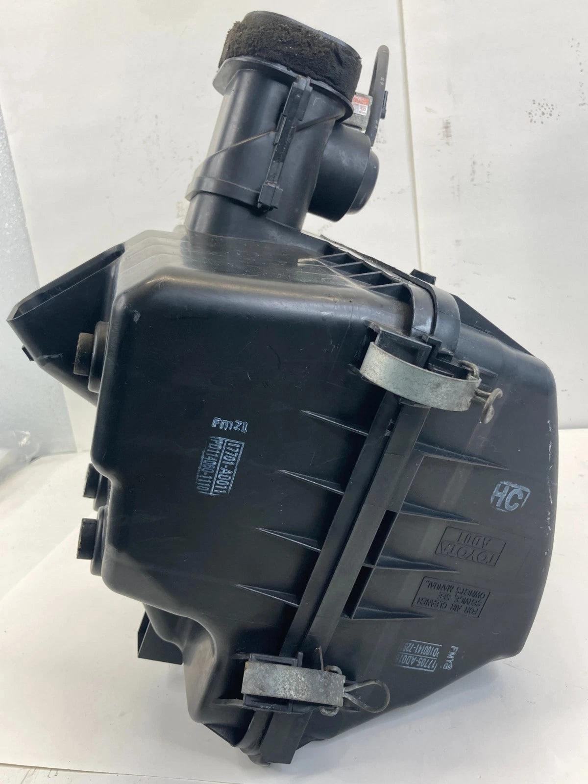 2005-2012 TOYOTA AVALON 3.5L AIR INTAKE CLEANER FILTER HOUSING BOX 17701-AD011
