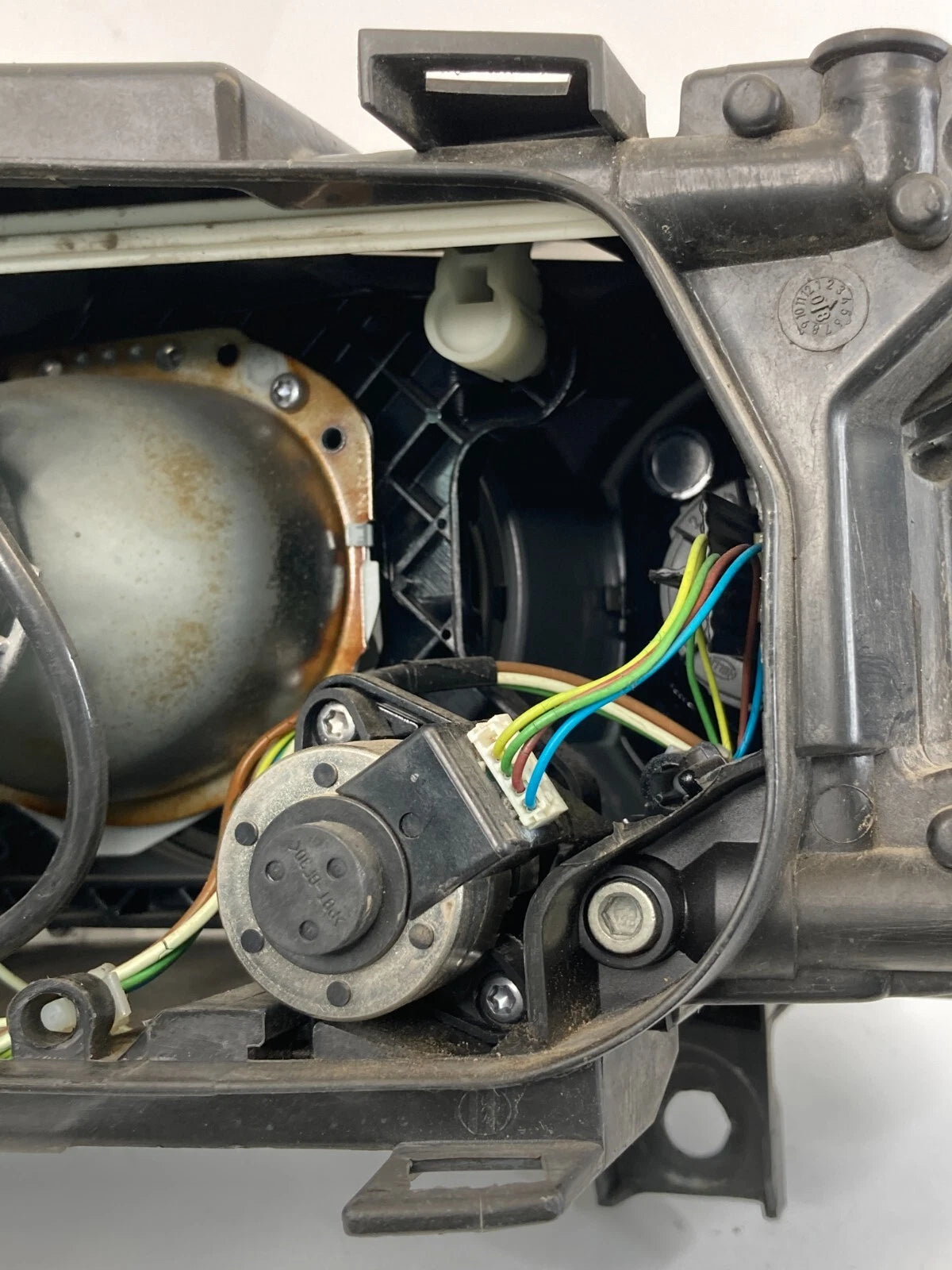 2005-2008 AUDI A6 QUATTRO FRONT LEFT DRIVER SIDE HEADLIGHT HEADLAMP XENON OEM