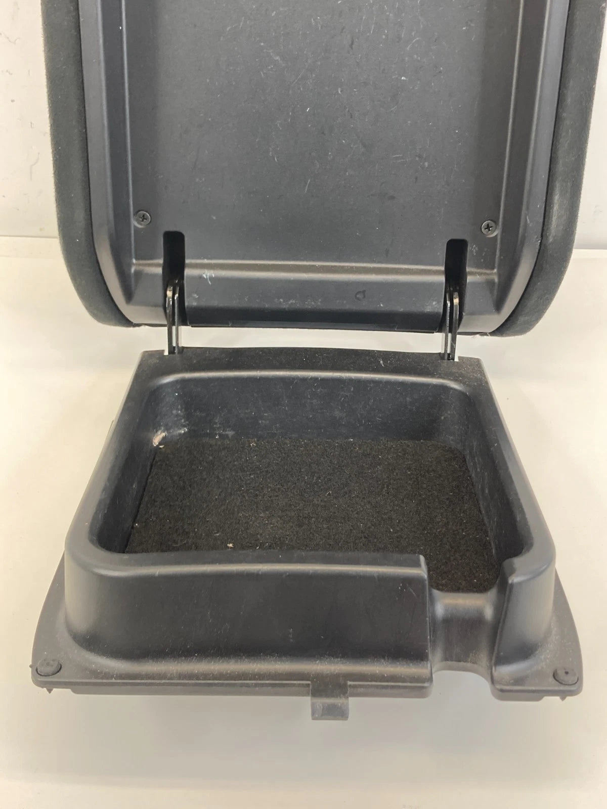 2013-2020 NISSAN PATHFINDER CENTER CONSOLE ARMREST LID STORAGE COMPARTMENT OEM