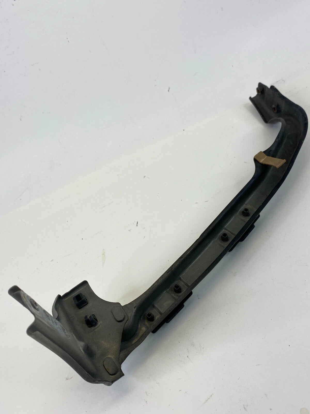 1999-2003 LEXUS RX300 FRONT RIGHT PASSENGER HEADLIGHT MOUNT SUPPORT BRACKET OEM
