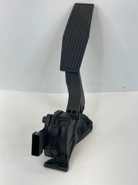 2011-2015 CHEVROLET CRUZE ACCELERATOR GAS PEDAL ASSEMBLY UNIT 13252702 OEM