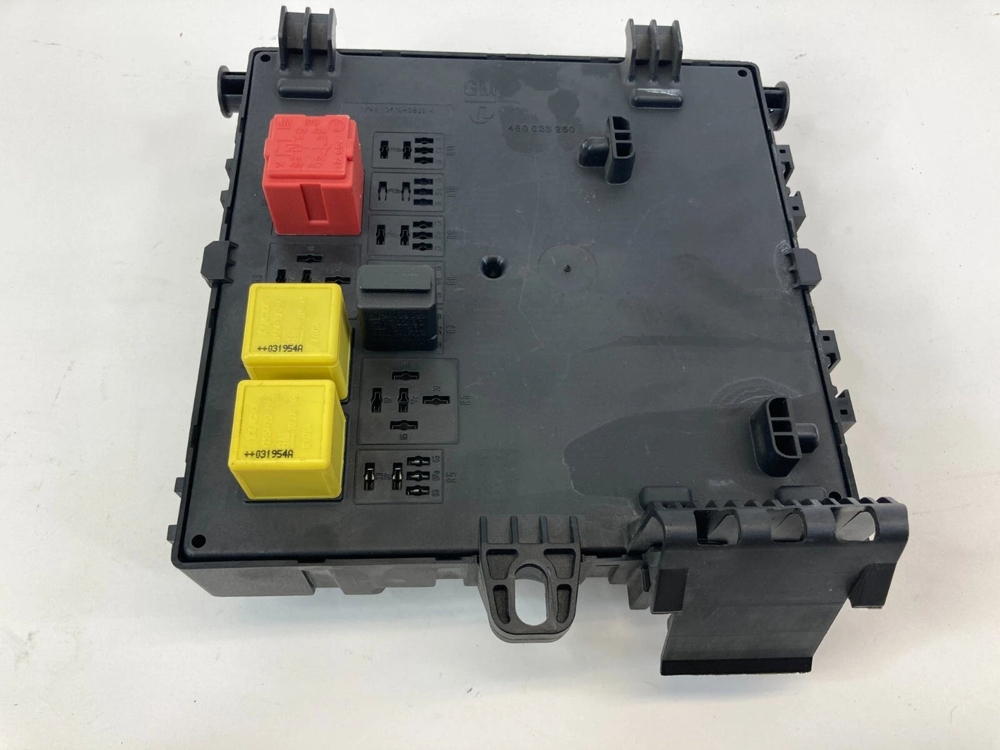 04 SAAB 9-3 93 CONVERTIBLE 2.0L ENGINE FUSE BOX POWER DISTRIBUTION 12801000 OEM