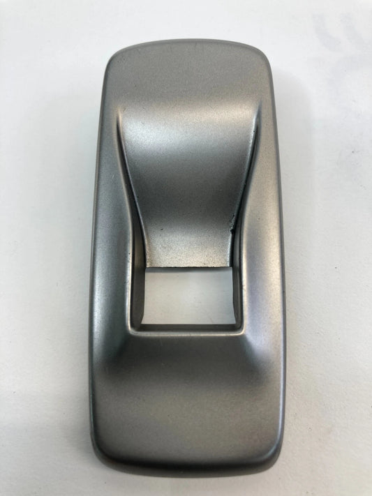 2009-2011 JAGUAR XF FRONT RH SIDE WINDOW SWITCH COVER BEZEL FDR8X23-240A40-C OEM