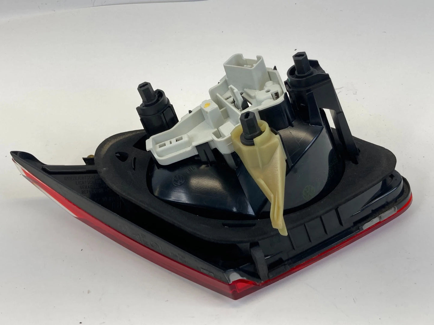 2009-2012 VW VOLKSWAGEN CC REAR RIGHT INNER TRUNK LID TAIL LIGHT LAMP OEM