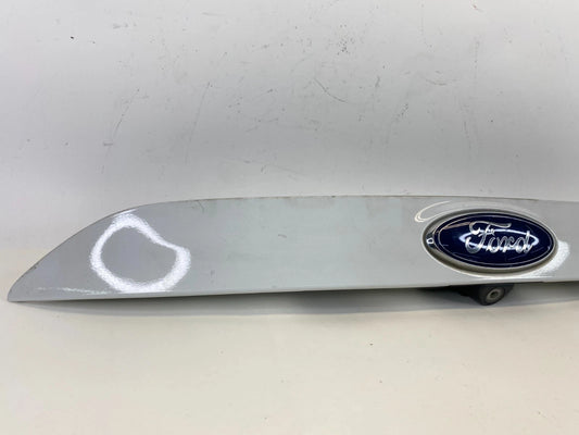 2013-2016 FORD ESCAPE LIFTGATE TAILGATE TRIM MOLDING LICENSE PANEL W/ CAMERA