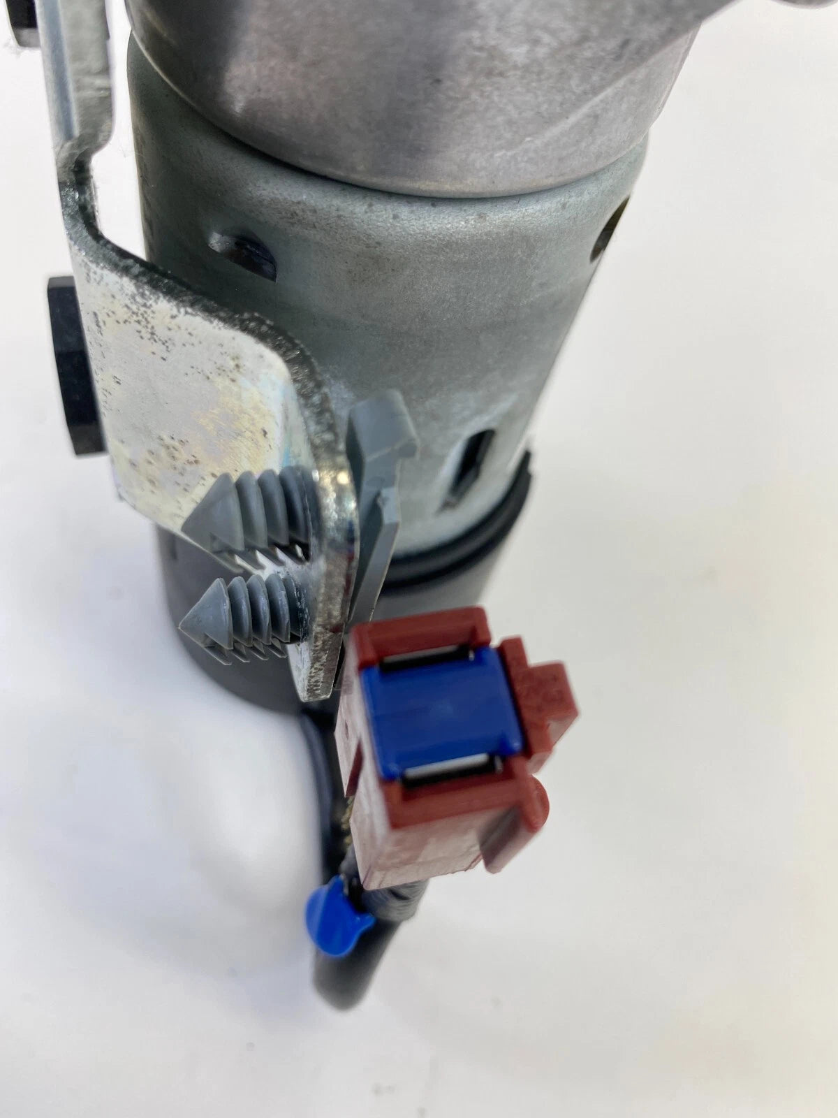 2005-2008 CHRYSLER PT CRUISER CONVERTIBLE ROOF TOP PUMP HYDRAULIC LIFT MOTOR OEM