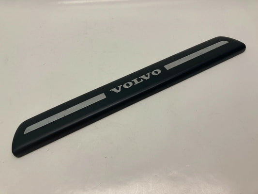 2004-2011 VOLVO S40 FRONT LEFT DOOR SILL STEP SCUFF PLATE MOLDING 30744287 OEM