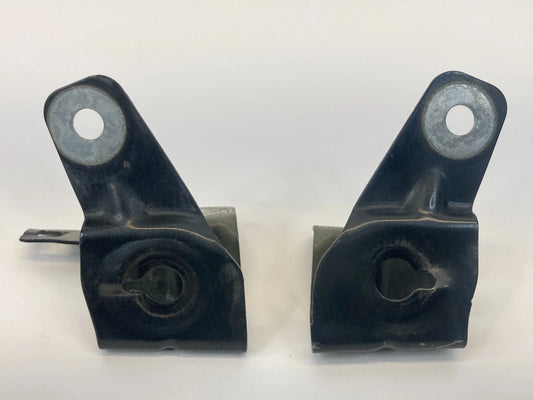 2013 2014 2015 CHEVROLET MALIBU LEFT & RIGHT HEADLIGHT OUTER BRACKET OEM