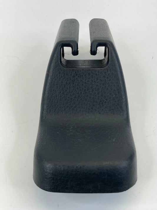 03-07 NISSAN MURANO REAR SEAT RIGHT SIDE RAIL TRACK END COVER TRIM 87509CA000