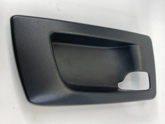 04-06 CADILLAC SRX 03-07 CTS RR RIGHT INNER DOOR HANDLE BEZEL TRIM OEM 25752964