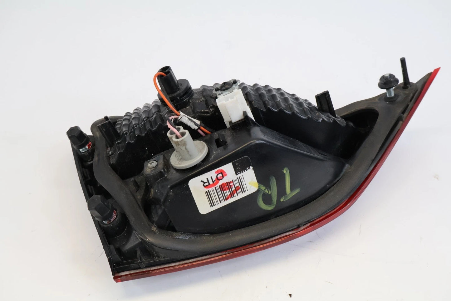 2014-2016 HYUNDAI ELANTRA SEDAN RIGHT INNER TRUNK TAILLIGHT TAIL LIGHT 92404-3X2