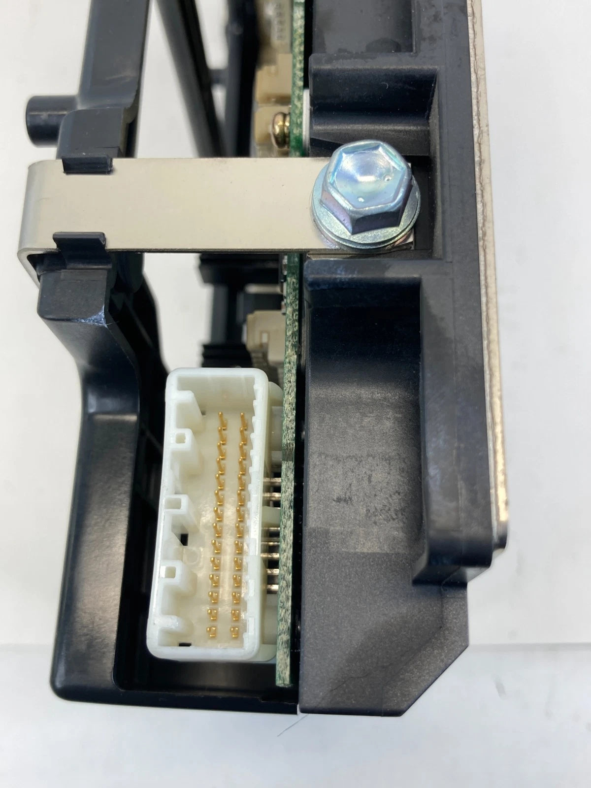 04-08 TOYOTA PRIUS 1.5L HYBRID SYNERGY DRIVE INVERTER CONVERTER MOTHER BOARD OEM