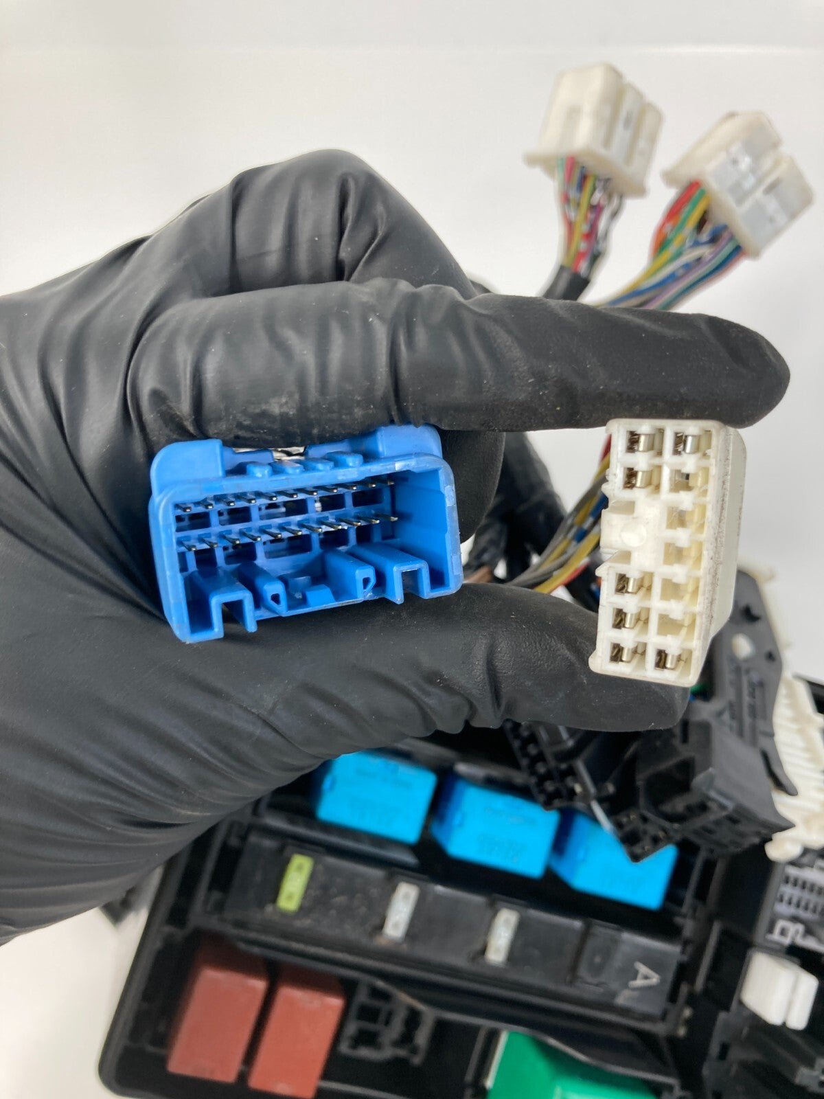 06-13 Lexus IS250 2.5L Engine Fuse Box Relay Compartment Fusebox 82111-53730 OEM