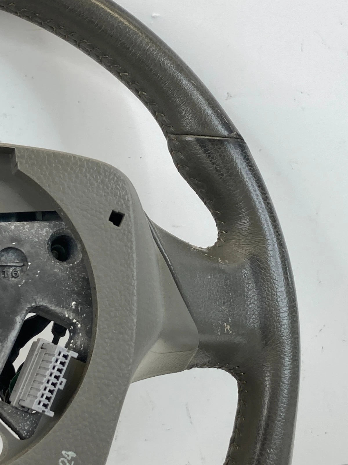 2003 2004 INFINITI G35 LEATHER STEERING WHEEL W/ CRUISE SWITCH FRONT 4716S910101