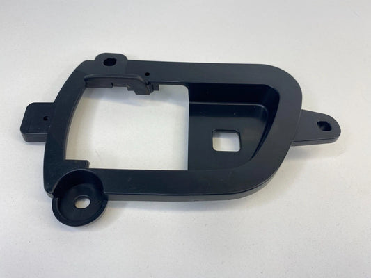 2007 2008 MITSUBISHI OUTLANDER FRONT LEFT DOOR HANDLE BEZEL OEM FACTORY SPC01649