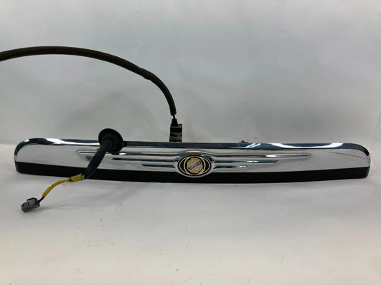 2008-2010 CHRYSLER TOWN & COUNTRY REAR LIFTGATE HANDLE MOLDING TRIM 05109538AC