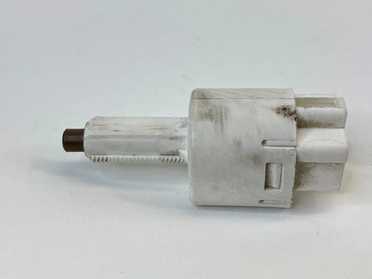 2009-2013 TOYOTA MATRIX HATCHBACK BRAKE STOP LIGHT LAMP SENSOR SWITCH UNIT OEM