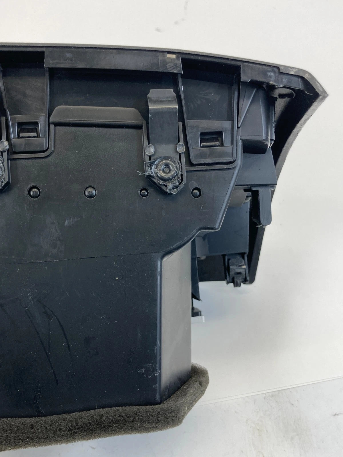 04-06 Acura TL Center Dash AC Air Vent Grille w/Clock Display & Hazard Switch