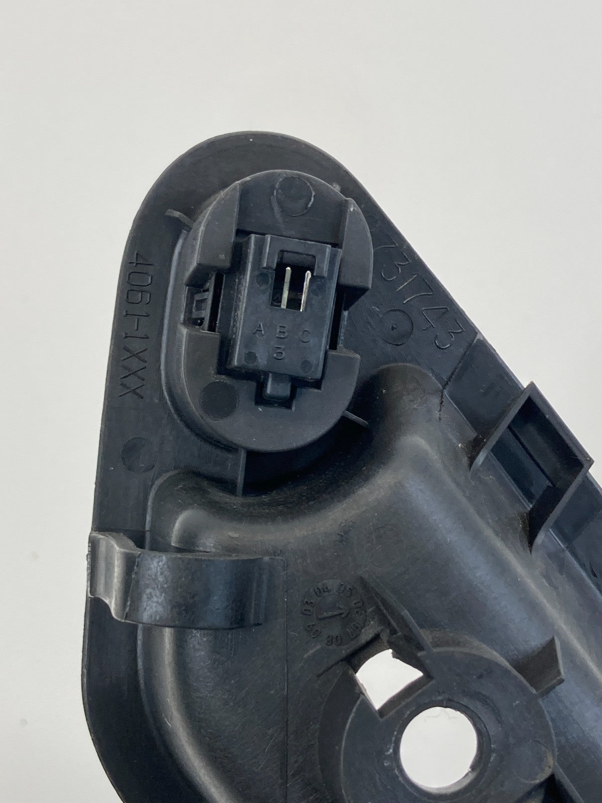 05-10 Pontiac G6 Sedan Front Left Driver Side Interior Door Handle 22731743 OEM