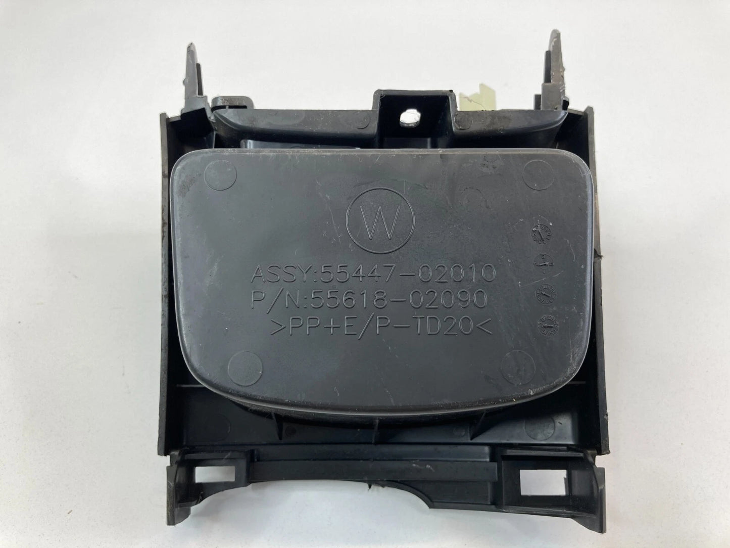2009-2013 TOYOTA MATRIX FRONT CENTER DASH POCKET W/ POWER OUTLET 55618-02090 OEM