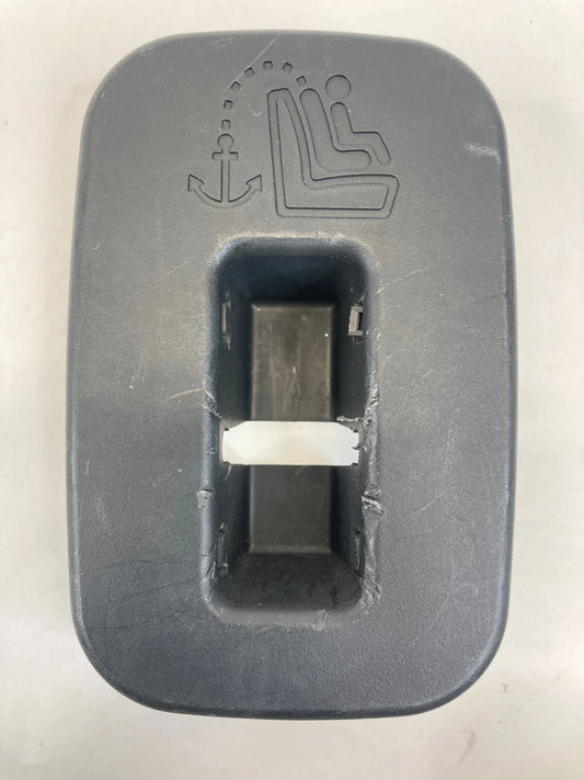 2010 2011 KIA SOUL REAR CHILD SEAT ANCHOR CAP LID TRIM BEZEL 89391-2K020 OEM