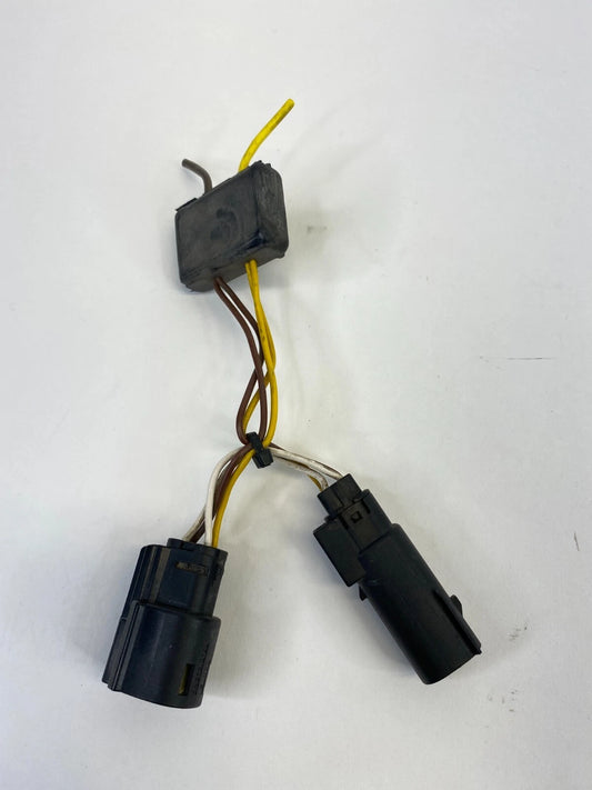 2013-2016 FORD ESCAPE LEFT DRIVER TAILLIGHT LAMP WIRE WIRING RELAY CABLE OEM
