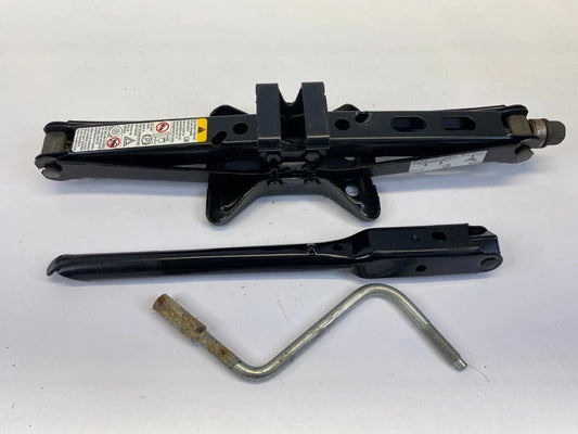 06-09 PONTIAC TORRENT G6 G5 EMERGENCY SPARE TIRE SCISSOR JACK ASSY OEM 22722566