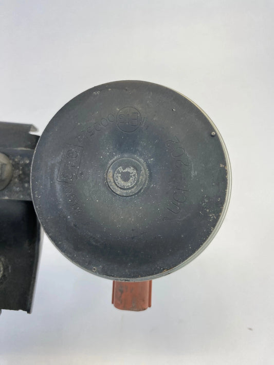 2013-2017 HONDA ACCORD FRONT BUMPER ELECTRIC HORN LOW TONE UNIT E13000514 OEM