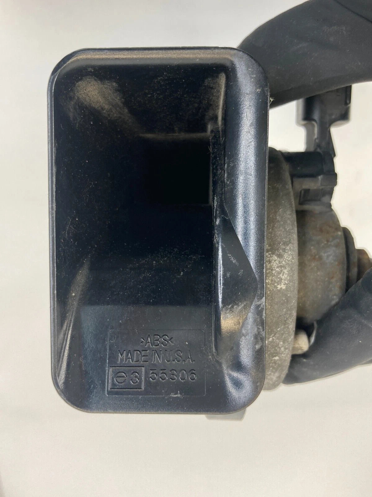 2009-2011 CHEVROLET AVEO5 HORN LOW TONE NOTE SIREN ALARM ASSY E30055306 OEM