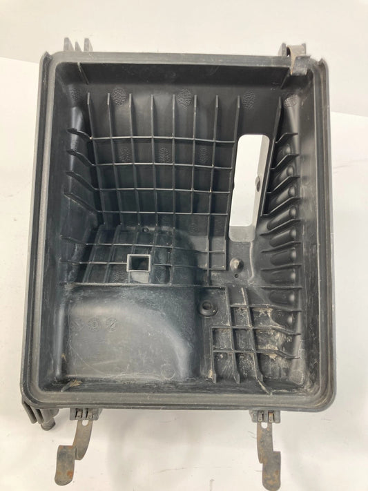 2011-2014 HYUNDAI SONATA AIR INTAKE LOWER COVER FRONT OEM FACTORY 28112-3Q100