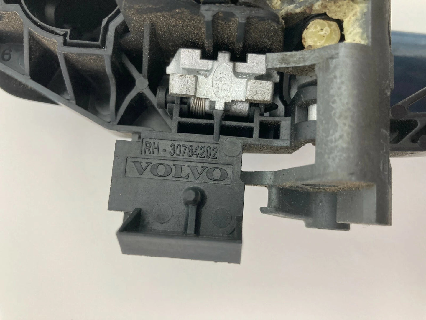 04-11 VOLVO S40 05-11 V50 FRONT RIGHT PASSENGER SIDE EXTERIOR DOOR HANDLE OEM