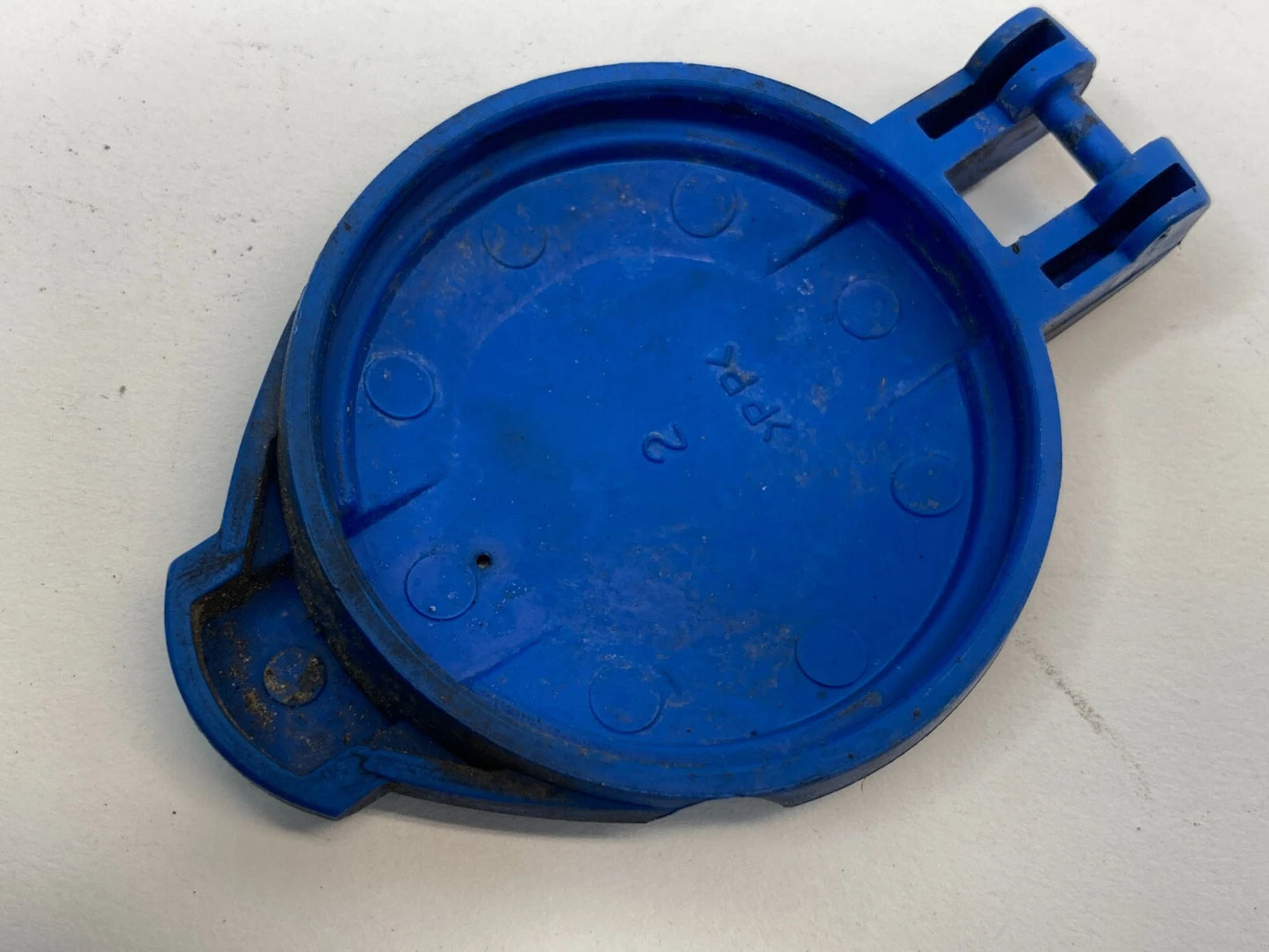 12-17 HYUNDAI ACCENT SDN WINDSHIELD WIPER WASHER FLUID RESERVOIR CAP COVER OEM
