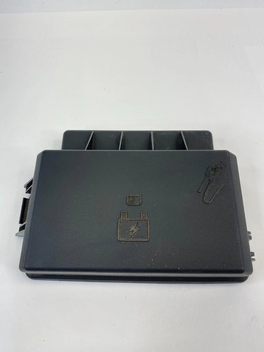2005-2007 CHRYSLER 300 5.7L A/T UNDER HOOD FUSE BOX COVER LID 7140-1914-30 OEM